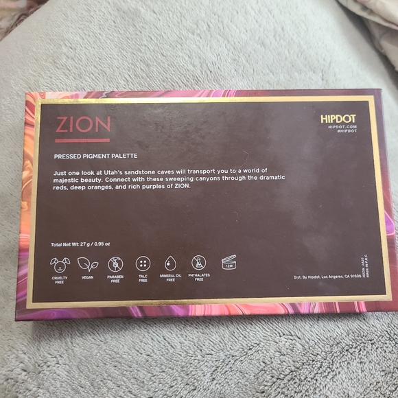 Hipdot zion pressed pigment palette - Picture 2 of 3